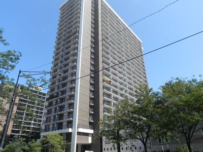 5855 N Sheridan Rd APT 24E, Chicago, IL, 60660