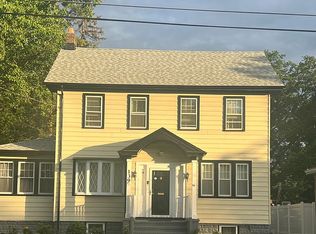 139 W 8th Ave, Roselle, NJ 07203