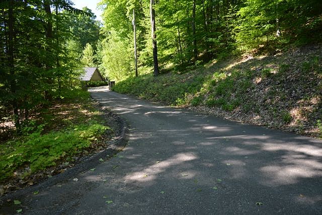 2nd image of Phelps Road
