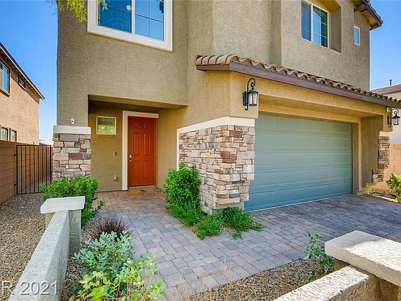3rd image of 2224 Mundare Dr