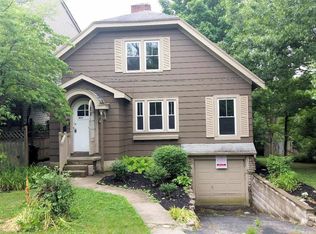 6839 Indian Hill Rd, Cincinnati, OH 45227