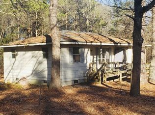 226 Flowers Rd, Raeford, NC 28376