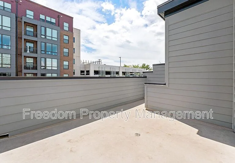 1876 Michael Faraday Dr — Photo 52