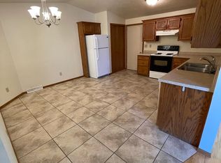 2539 Sun Ter, Green Bay, WI 54311