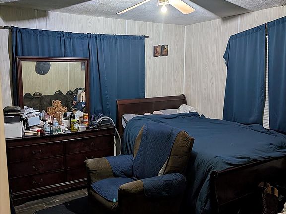 4th image of 2225 Old McKinney Rd