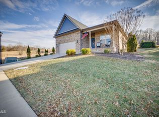 1114 Embassy Row, Johnson City, TN 37601