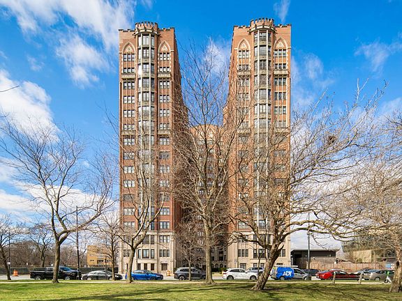 2nd image of 5832 S Stony Island Ave APT 9-B