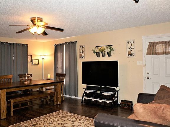 2nd image of 3116 Pueblo Trl