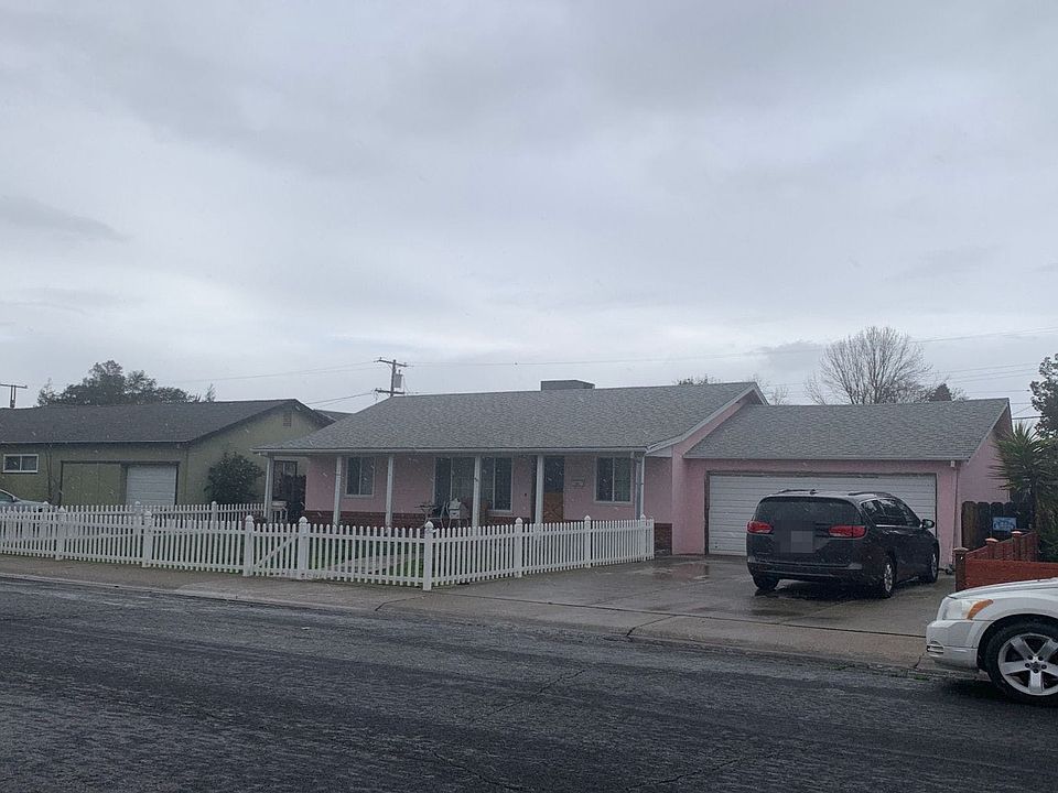 2nd image of 2925 W Telegraph Ave