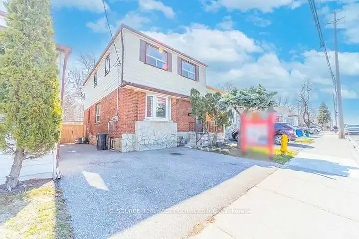 2609 Kingston Rd #2 — Photo 8