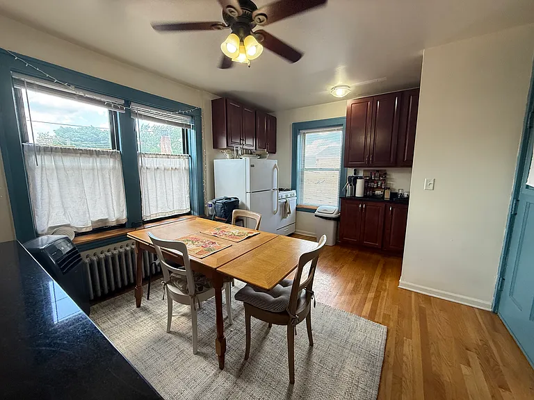5540 N Artesian Ave #2B — Photo 9