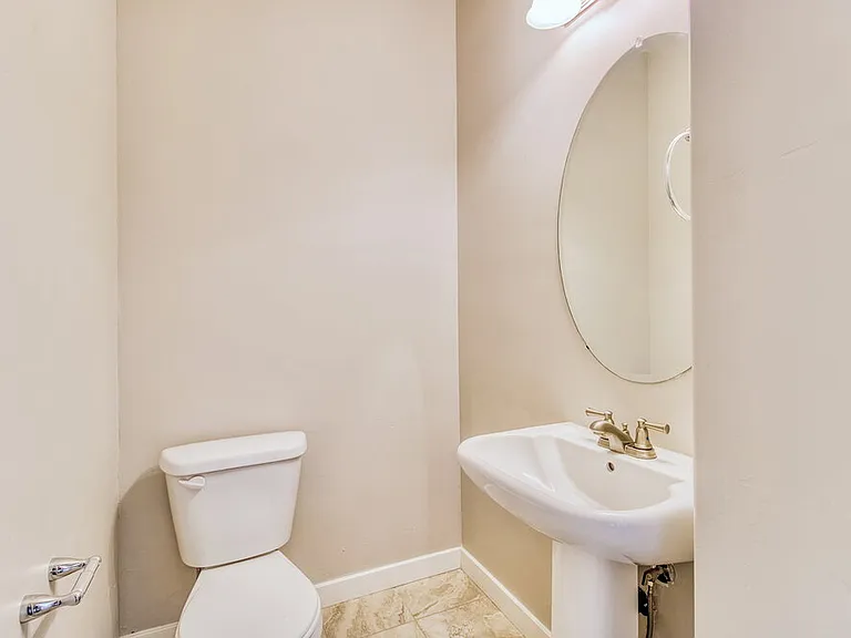 13368 S Moorfield Dr — Photo 17