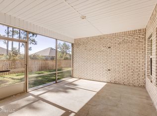 1079 Brackish Pl, Ocean Springs, MS 39564