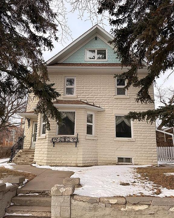 1st image of 1102 Grafton AVENUE