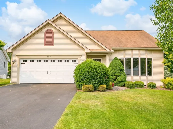 1460 Woodsview Way, Macedon, NY 14502