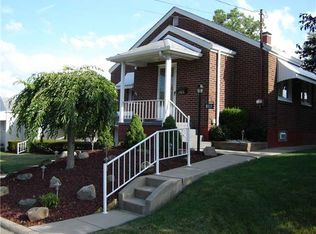 105 Warren Dr, New Kensington, PA