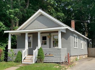 6 Shores St, Taunton, MA 02780