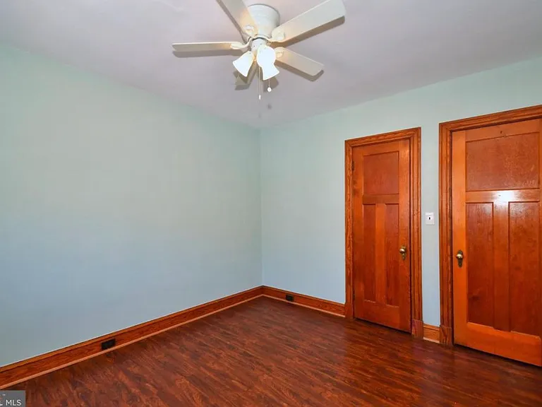 4232 Shamrock Ave #1 — Photo 3