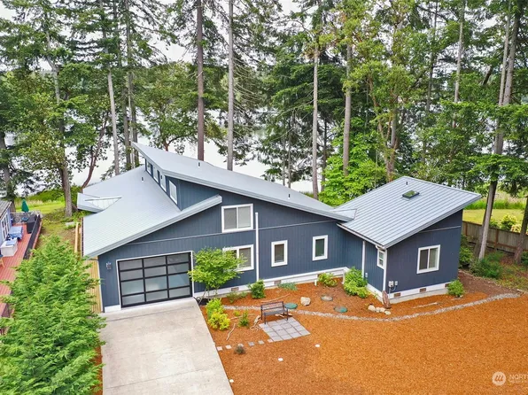 11128 Cole Place, Anderson Island, WA 98303