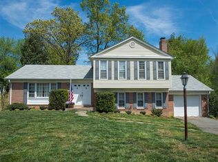 7802 Braemar Way, Springfield, VA 22153