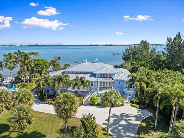 70 N Sewalls Point Rd, Sewalls Pt, FL 34996