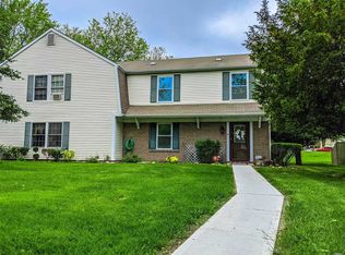 20 Federal Ln, Coram, NY 11727