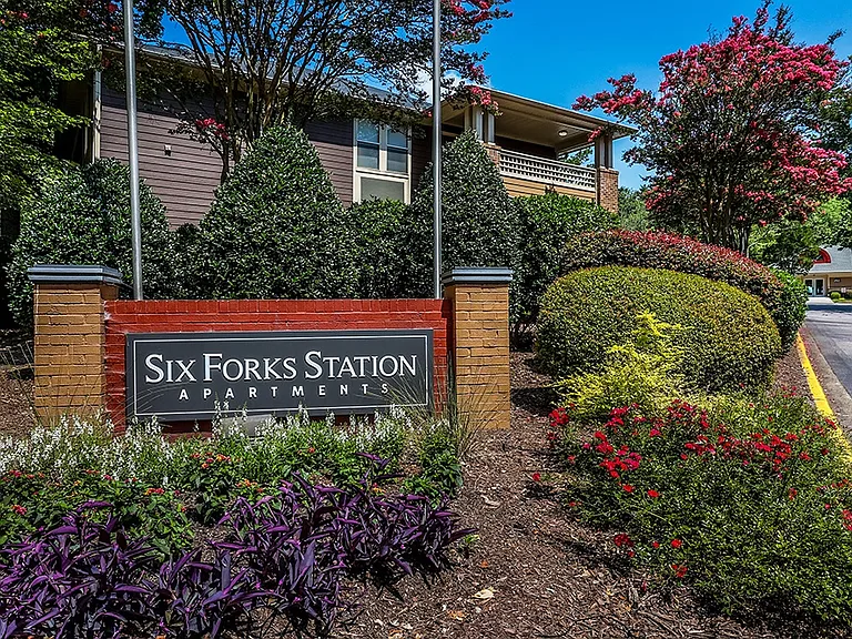 Six Forks Station Apartments — Photo 24
