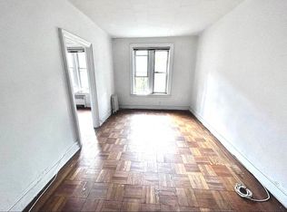 856 47th St #1F, Brooklyn, NY 11220