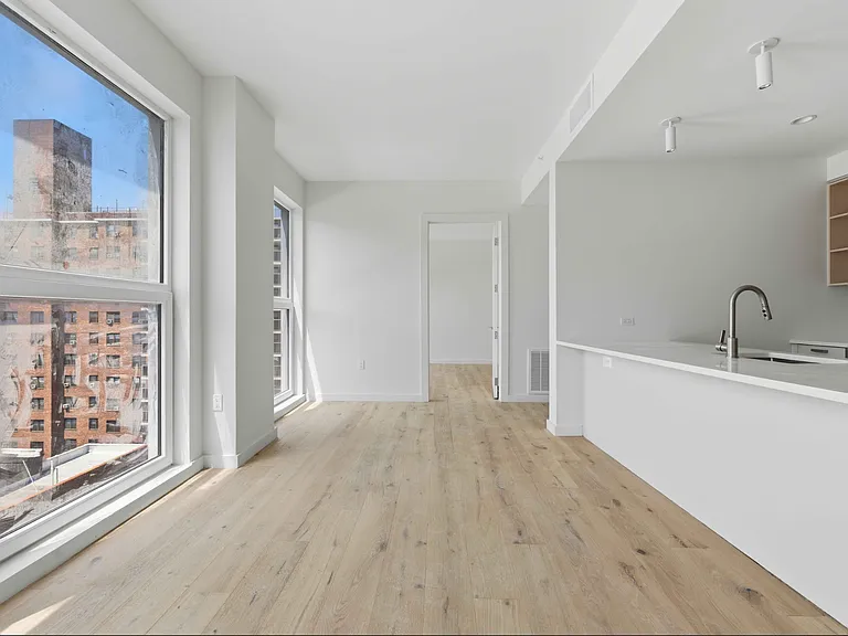 636 W 158th St #2B — Photo 9