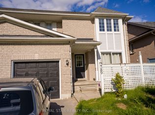 2389 Clearside Ct, Pickering, ON L1X 2T9