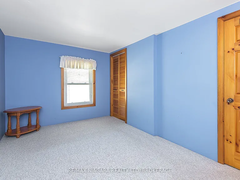 129 Adelaide St — Photo 11