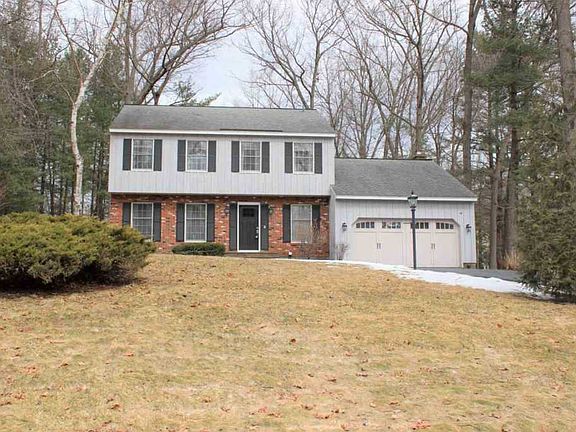 2nd image of 3 Friar Tuck Ct