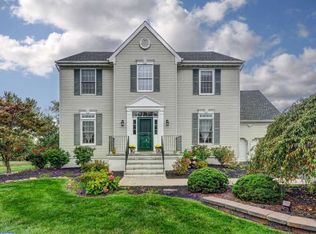6 Thistle Pl, Robbinsville, NJ 08691