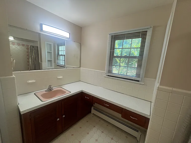 6558 Mill Rd — Photo 9