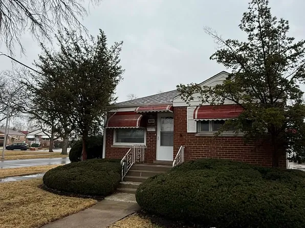 317 Frederick Ave, Bellwood, IL 60104