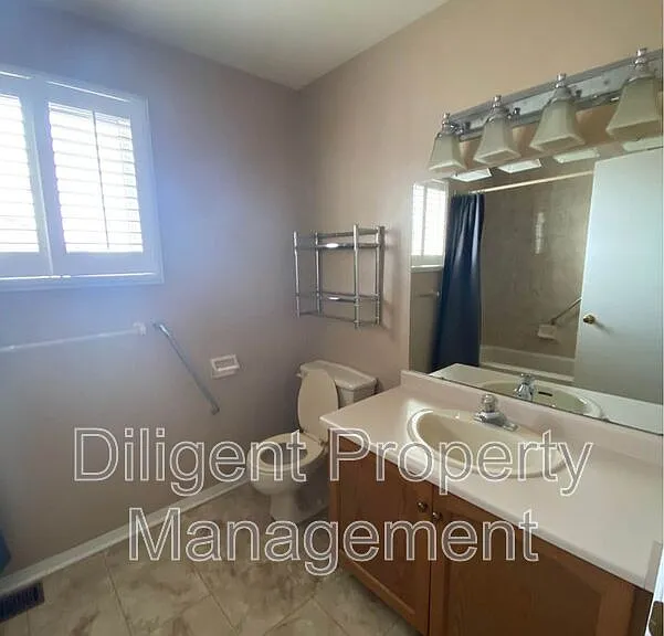 1103 Huntington Cir #PROPERTY — Photo 9