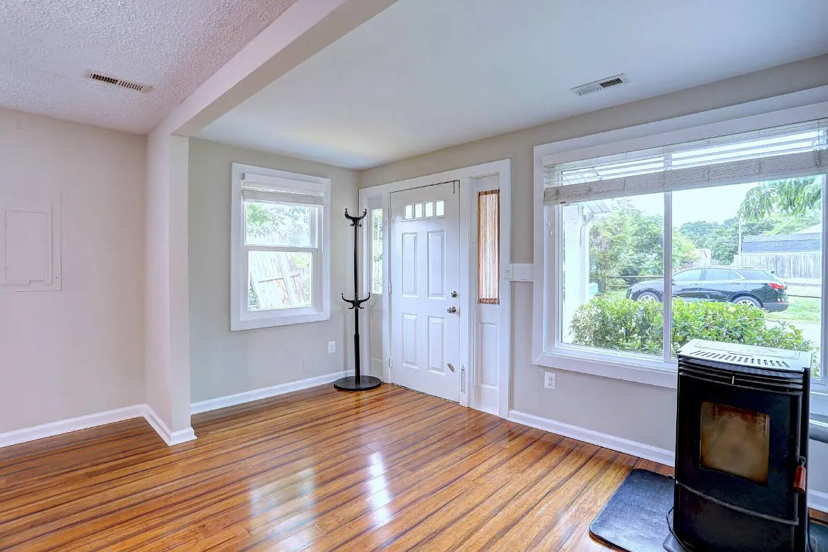 1651 Elkridge Dr in Edgewater, MD 21037 — Photo 4
