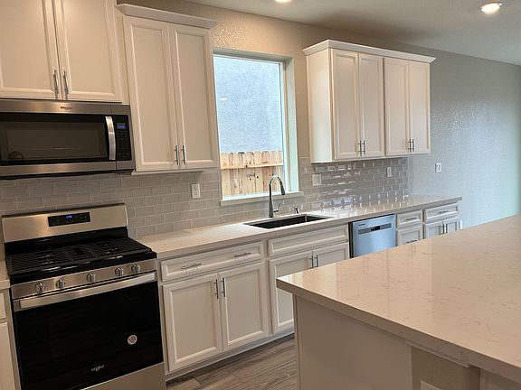 2nd image of 2048 Borealis Cir
