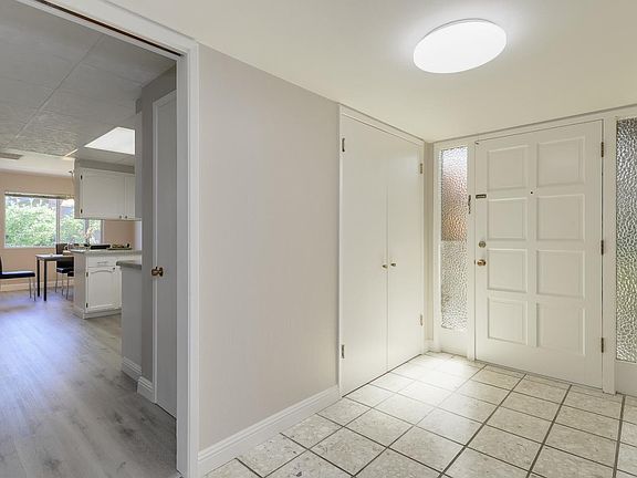 2nd image of 1151 Whitemarsh Ct