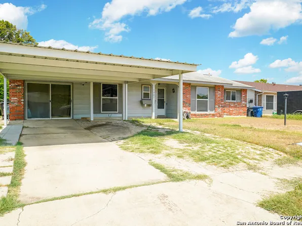 7207 Bellbrook Dr, San Antonio, TX 78227