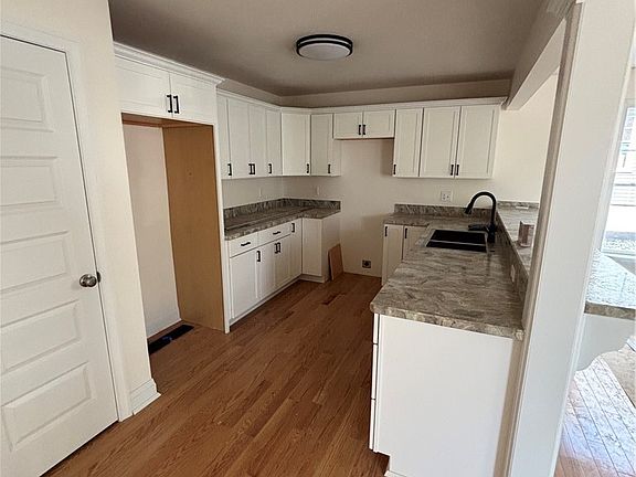 4th image of 111 Bryant Ave
