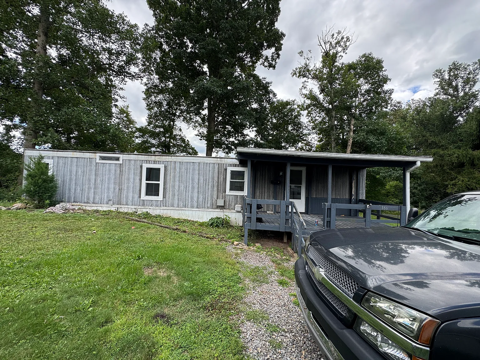 2 bed, 1200 sqft, $1,000 — Photo 1