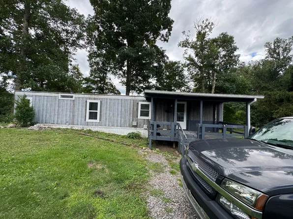 182 W Wiconisco Ave, Tower City, PA 17980