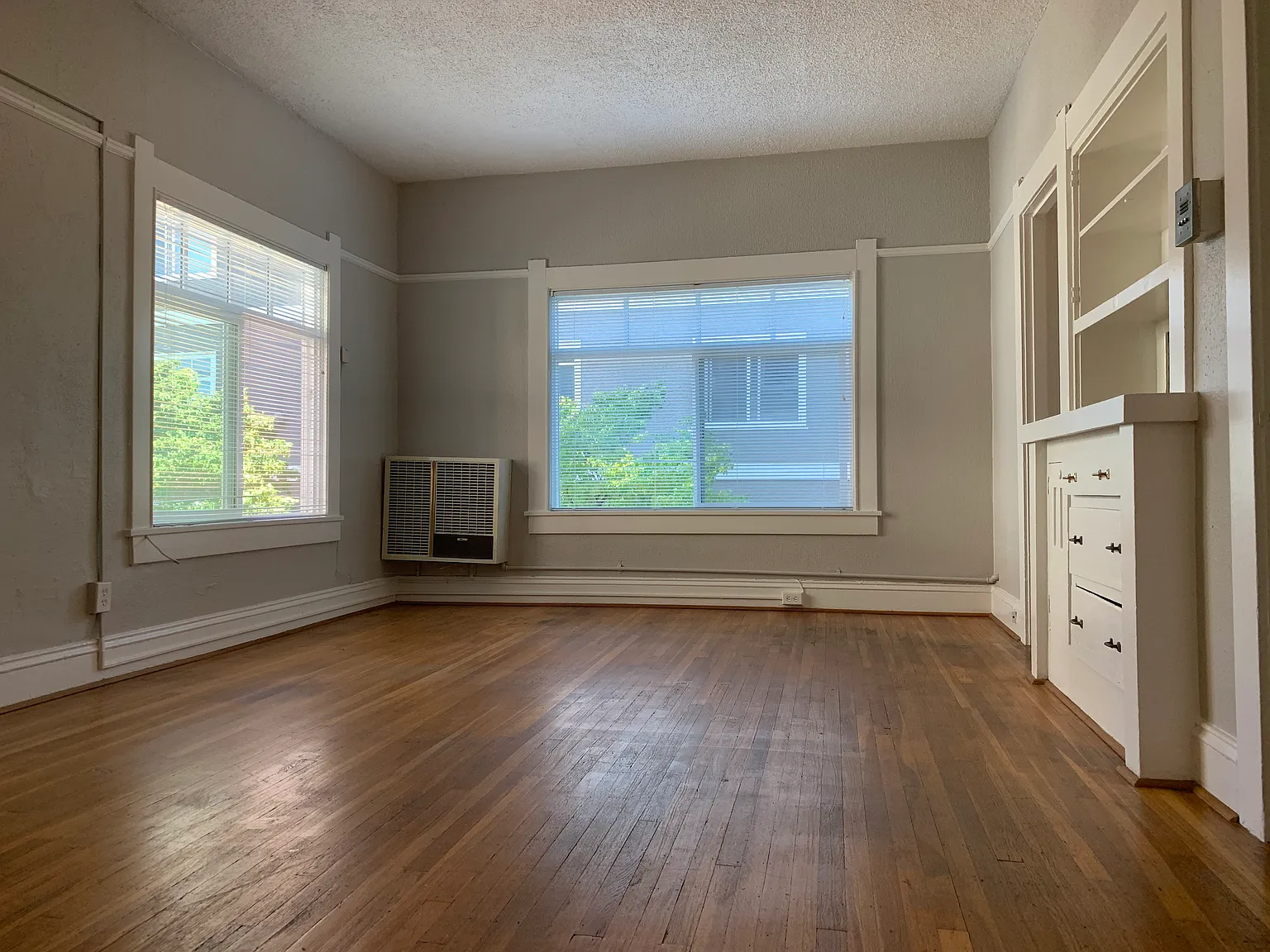 1 bed, 700 sqft, $1,395 — Photo 3