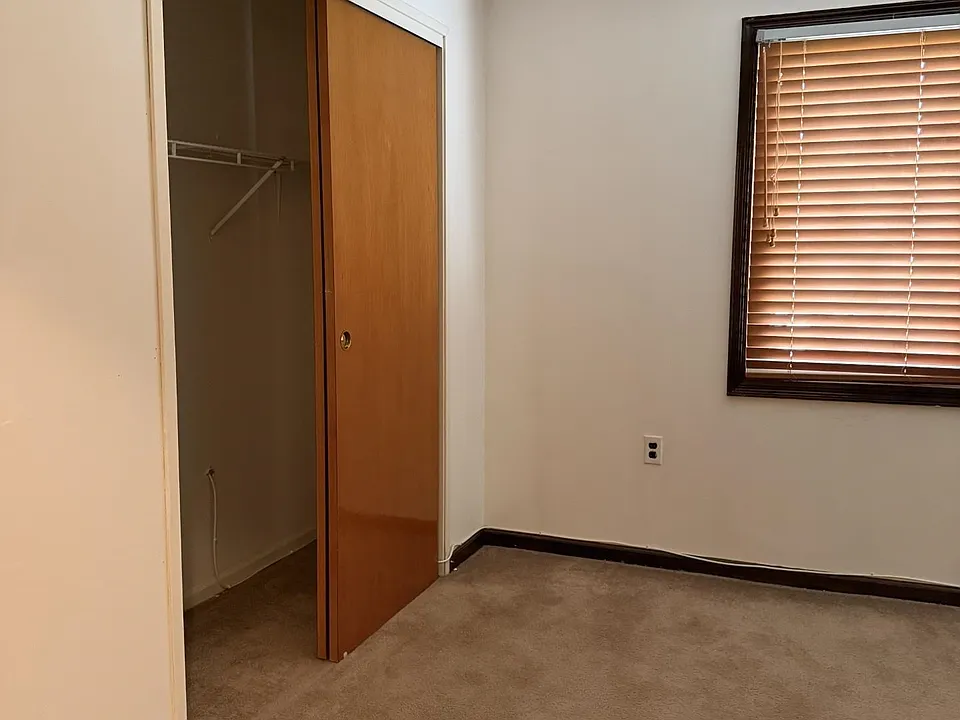 846 Riverside Ave #106
