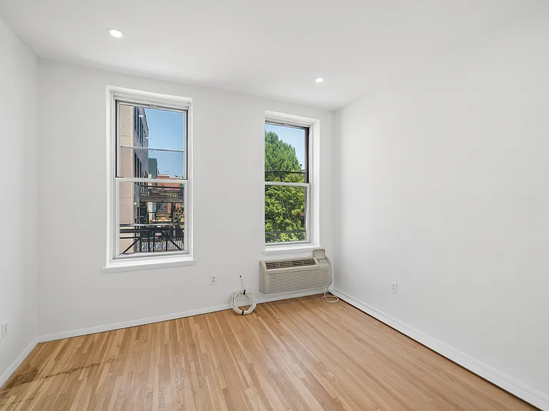 510 Observer Hwy #2W — Photo 9