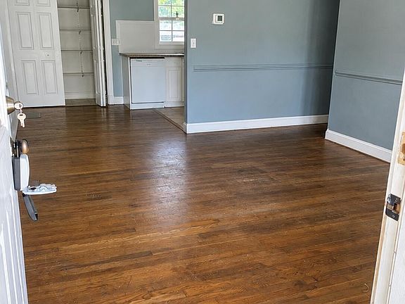 2nd image of 127 Bryan Boulevard