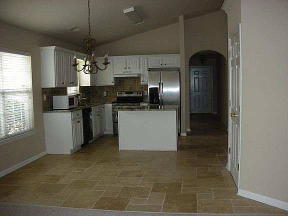 Kitchen and breakfast nook