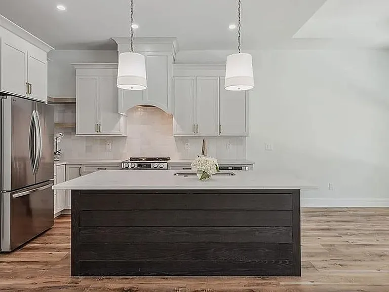 7968 Cordoba Pl — Photo 10