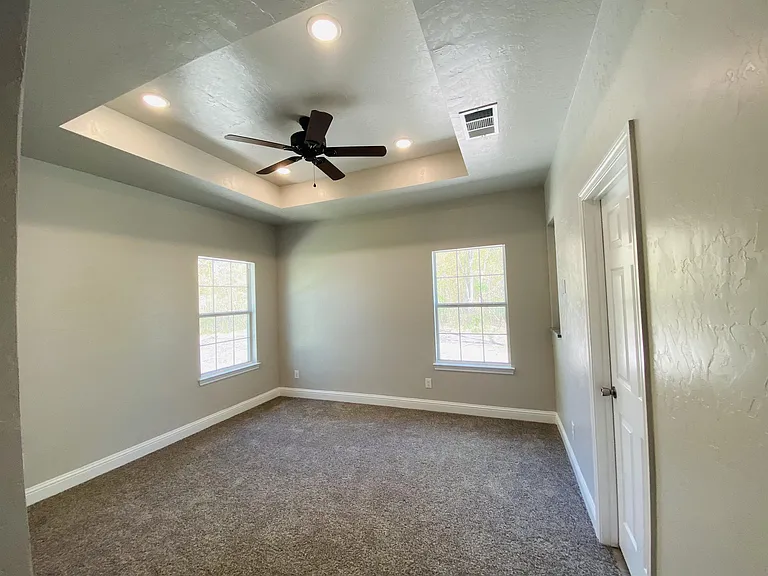 4102 Gordon St — Photo 10